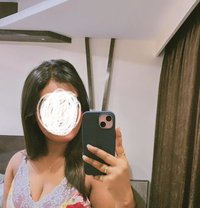 Kitiee - escort in Butwal