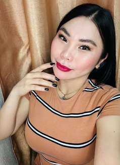 Kitkat, - escort in Makati City Photo 3 of 4