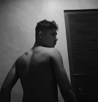 Kitkat - Male escort in Bangalore