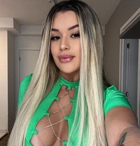 FRESH - escort in Mauritius Photo 4 of 9