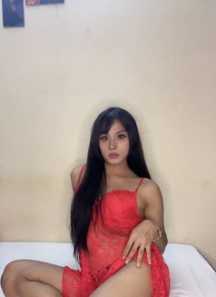 Kitty - Transsexual escort in Bangalore Photo 2 of 3