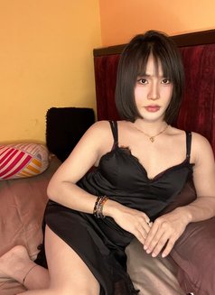 Kitty - Transsexual escort in Bangalore Photo 4 of 6