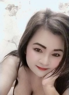 Kitty anal available - escort in Muscat Photo 2 of 5