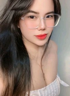 Kitty - escort in Manila Photo 1 of 1