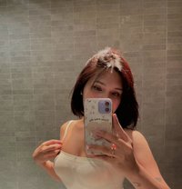 Kitty - Transsexual escort in Manila