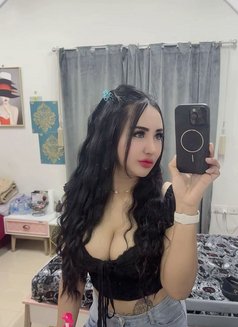 Kitty Good Service Bousher - puta in Muscat Photo 8 of 8