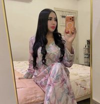 Kitty Good Service Bousher - puta in Muscat