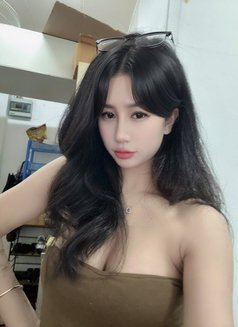 Kitty Kitty - puta in Bangkok Photo 2 of 2