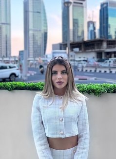 Valeria - escort in Dubai Photo 5 of 6