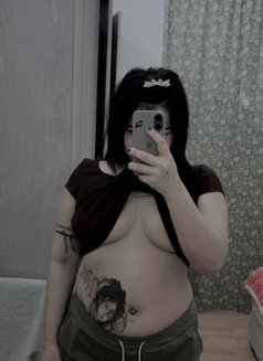 Kitty - escort in Al Manama Photo 13 of 13