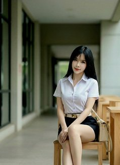 Kitty - escort in Bangkok Photo 11 of 12