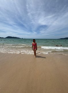 Kitty - escort in Phuket Photo 5 of 7