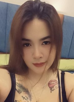 Kitty - escort in Riyadh Photo 7 of 14