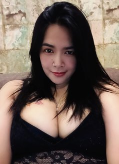 Kitty - puta in Riyadh Photo 11 of 19