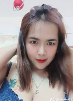 Kitty Vip anal - puta in Muscat Photo 12 of 14