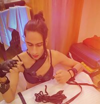 Kitty0101 - Transsexual escort in Mumbai