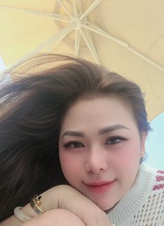 KittyQ - escort in Abu Dhabi Photo 3 of 10