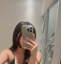 Kittyyy - escort in Manila