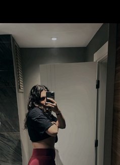 Kivilcim - Acompañantes transexual in İstanbul Photo 5 of 5