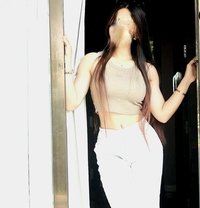 Kiya Escort - puta in Hyderabad