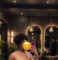 Kiya - escort in Accra