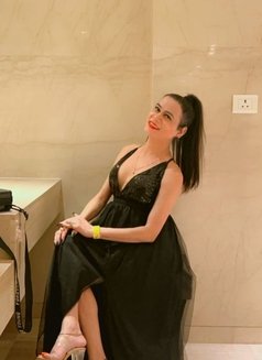 Kiyara Chakraborty - Transsexual escort in New Delhi Photo 15 of 22