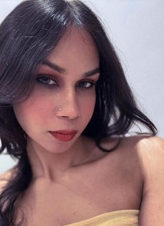 Kiyara Roy - Transsexual escort in New Delhi Photo 5 of 5