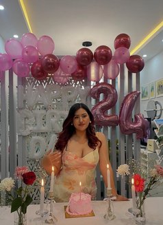 ꧁꧂ DIRECT ꧁꧂PAY TO GIRL ꧁꧂ IN HOTEL ROOM - escort in Noida Photo 2 of 3