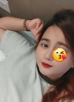 Klaiza - escort agency in Manila Photo 10 of 10