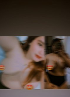 Klaiza - escort agency in Manila Photo 11 of 12
