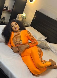 Klara - escort in Jeddah Photo 3 of 4