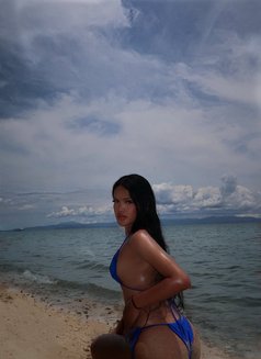 Klaudie - Transsexual escort in Makati City Photo 2 of 6