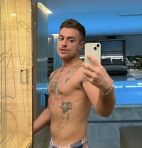Klaus Mikaelson - Male escort in İstanbul