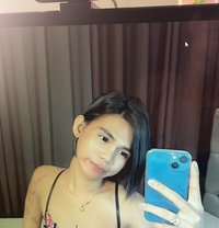 Klea Kismundo - Transsexual escort in Makati City