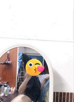 Kleo - Transsexual escort in Makati City Photo 2 of 4