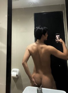 Kleo "Legit Massage Therapist" - Masajista in Jeddah Photo 2 of 7
