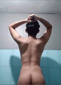 Kleo - Male escort in Dammam Photo 5 of 7