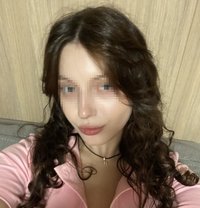 Kleo - escort in Dubai