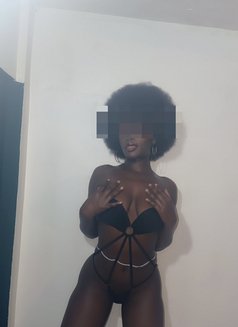 Klowie - puta in Phuket Photo 3 of 5