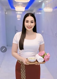 Nicha Sexy Lady good massage in - puta in Riyadh Photo 1 of 5