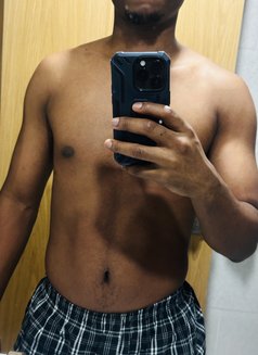 Knowledge - Male escort in Abu Dhabi Photo 1 of 3