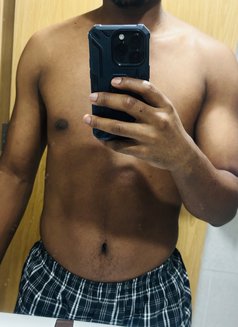 Knowledge - Male escort in Abu Dhabi Photo 3 of 3