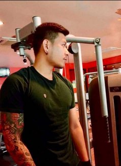 Ko Thai - masseur in Bangkok Photo 6 of 6