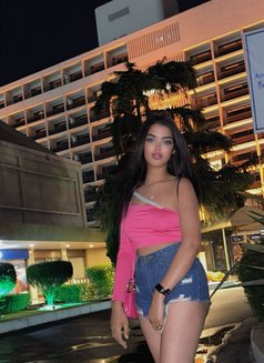 Kobra - escort agency in İstanbul Photo 4 of 6