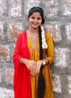 Kochi Escort Service - escort in Kochi Photo 1 of 2