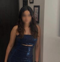 Kochi Nayna Escort Call Anytime - puta in Kochi