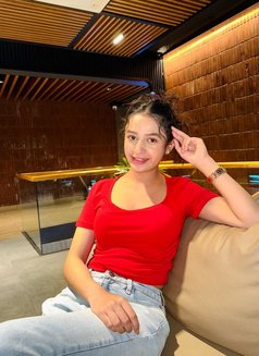 Kochi Real Escort - escort in Kochi Photo 3 of 4