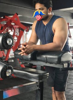 Kodiak_8inch (bulky) - Male escort in Hyderabad Photo 19 of 20