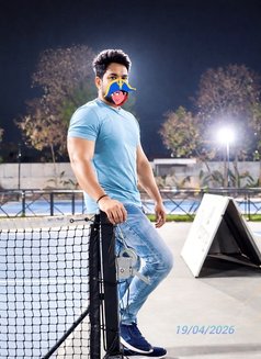 Kodiak - Male escort in Hyderabad Photo 17 of 17