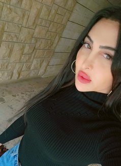 Kokita - Transsexual escort in Beirut Photo 2 of 3